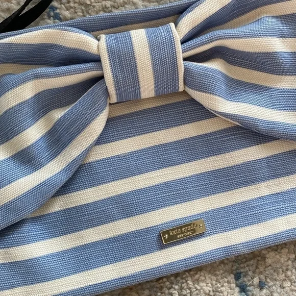 Kate Spade striped wristlet - Picture 2 of 5